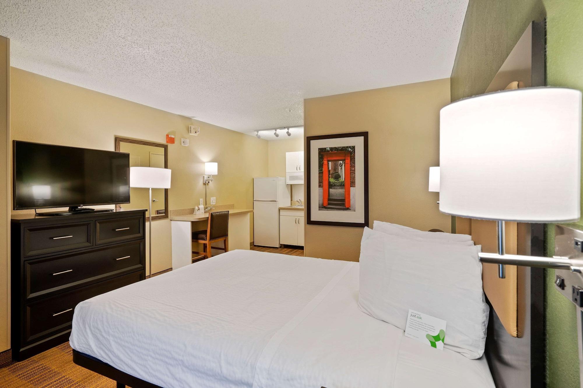 Extended Stay America Suites - Washington, Dc - Reston Herndon Exterior photo