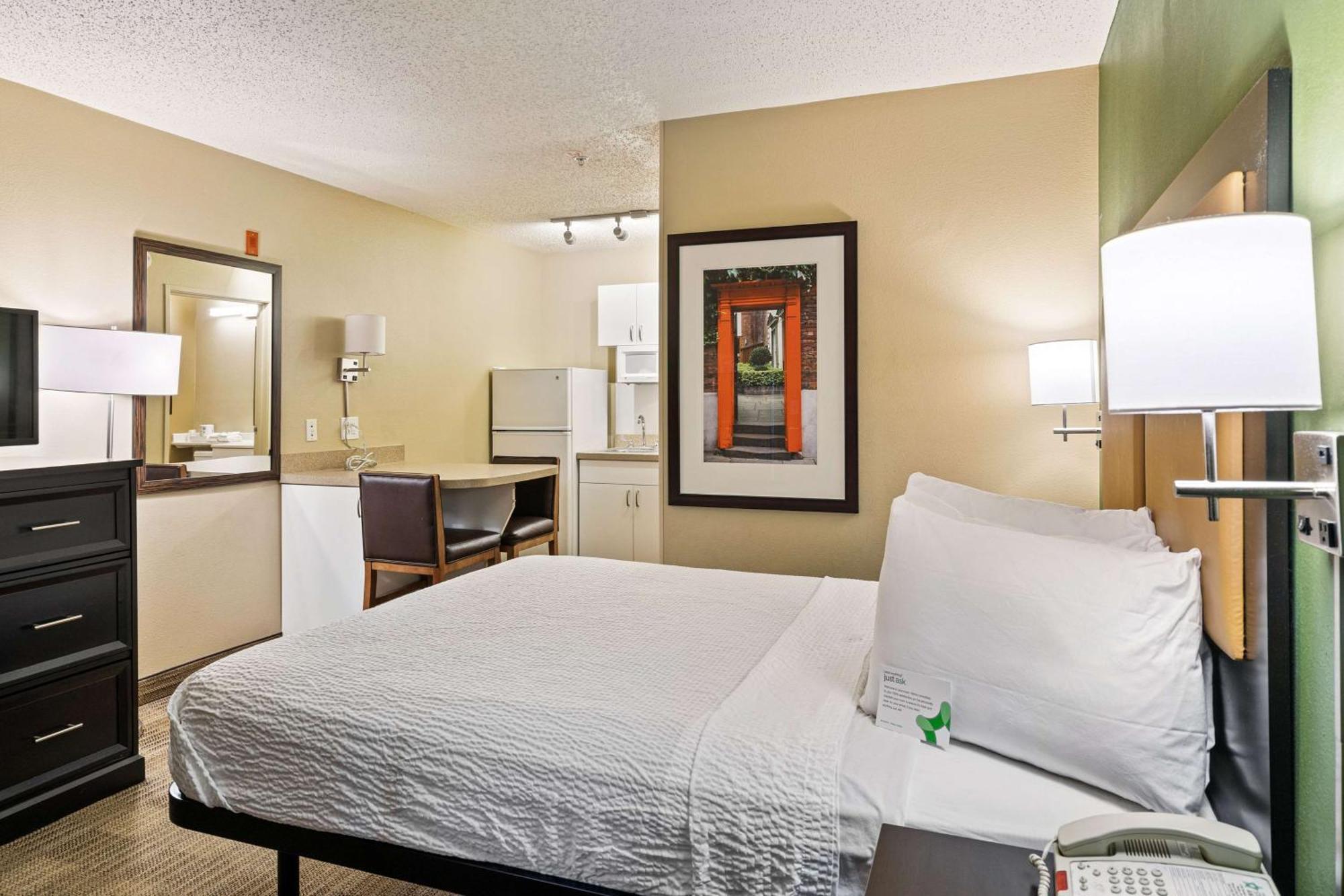 Extended Stay America Suites - Washington, Dc - Reston Herndon Exterior photo